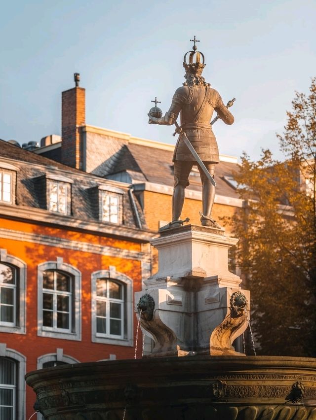 🕍 Aachen: A City of History, Hot Springs & Charm