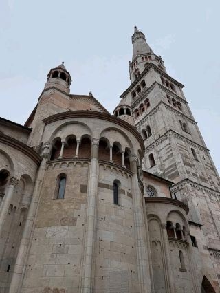 โมเดนา: ที่ซึ่งประวัติศาสตร์และรสชาติมาบรรจบกัน