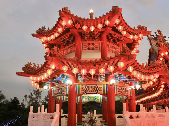 🏮 Thean Hou Temple – Kuala Lumpur’s Lantern Wonderland 