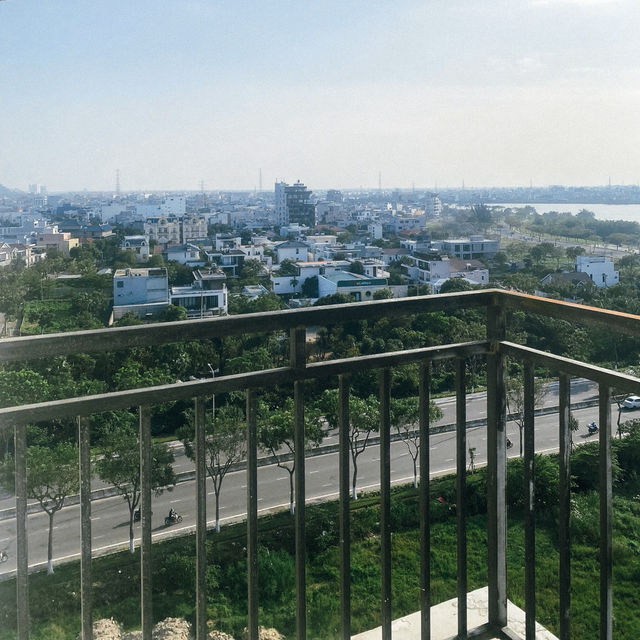 เช็กอิน Arita Rivera Hotel ที่พักสุดชิลพร้อมวิวสวย
