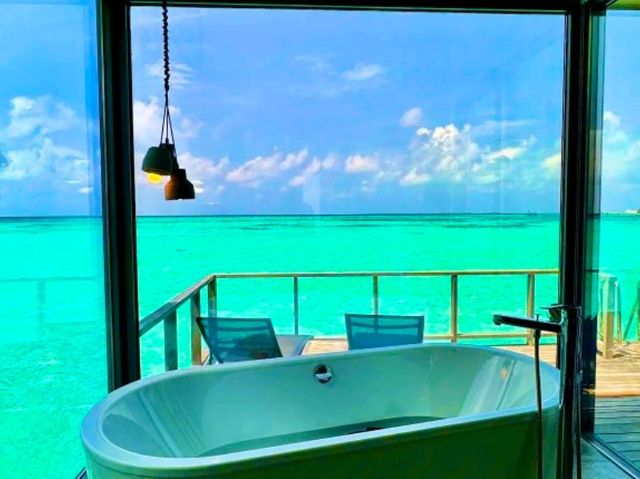 Le Méridien Maldives Resort & Spa — Where Creativity Meets Conservation Le Méridien Maldives Resort & Spa — Where Creativity Meets Conservation