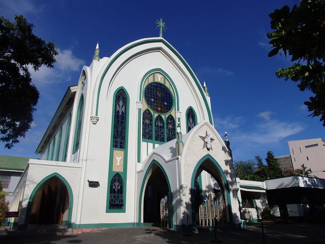 Carmelite Monastery Cebu City - A little sanctuary in the middle of the city