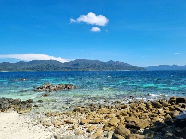 เกาะหลีเป๊ะ 3 วัน 2 คืน — ทะเลใส ดำน้ำ ฟีลชิลๆ