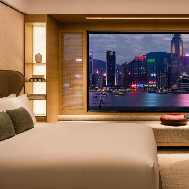 Staycation Goals: The Regent Hong Kong—Harbour Views & Quiet Luxe Vibes 🌊✨