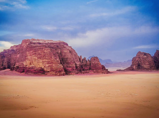 🏛️🐪 Historic Jordan – A Journey Through Time 🐪🏛️