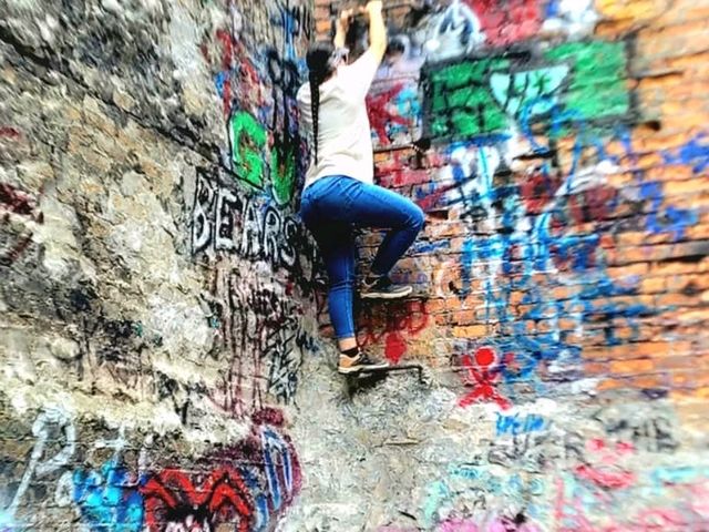 Exploring The Ruins of an Old Cement Factory in Bellevue