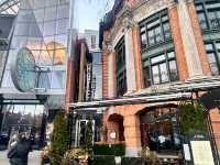 Quebec의 감성숙소 올드퀘백 입구쪽에 Le Capitole hotel🎈
