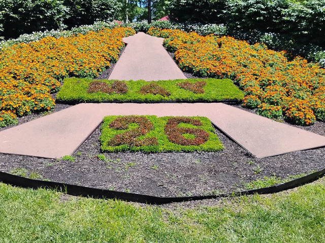 🎢👑 Kings Island: Ohio’s Ultimate Thrill Kingdom 👑🎢  