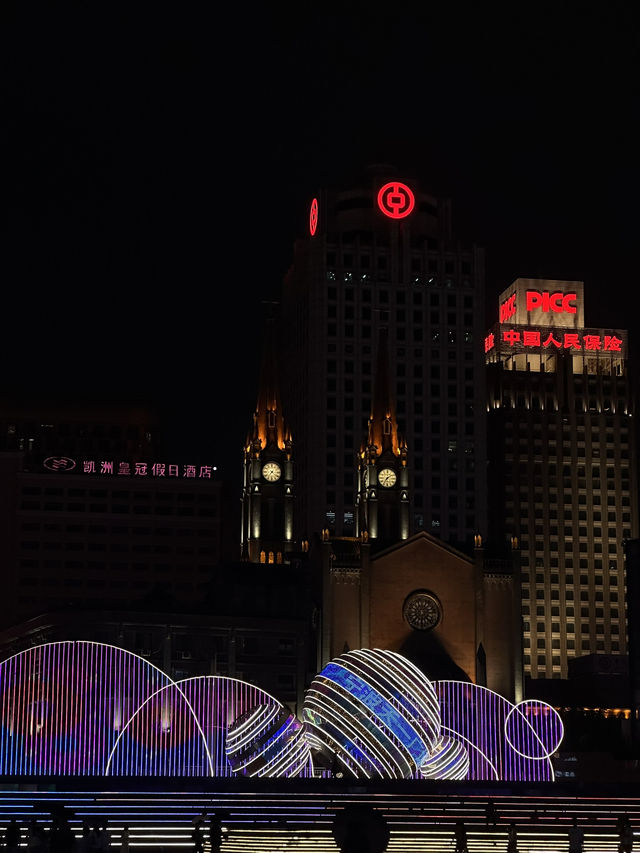 Ningbo’s Hidden Gem — Tianyi Catholic Church & Night Light Show