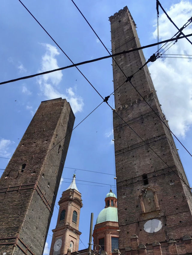 Towers of Bologna 🇮🇹