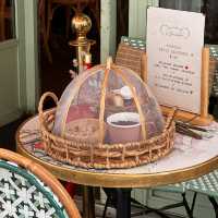 Is this the cutest cafe in St Honore?