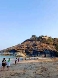 หาดเขาตะเกียบ