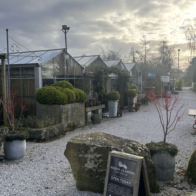 A garden retail escape 