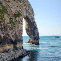 Where Land Meets the Sea: Discover Durdle Door
