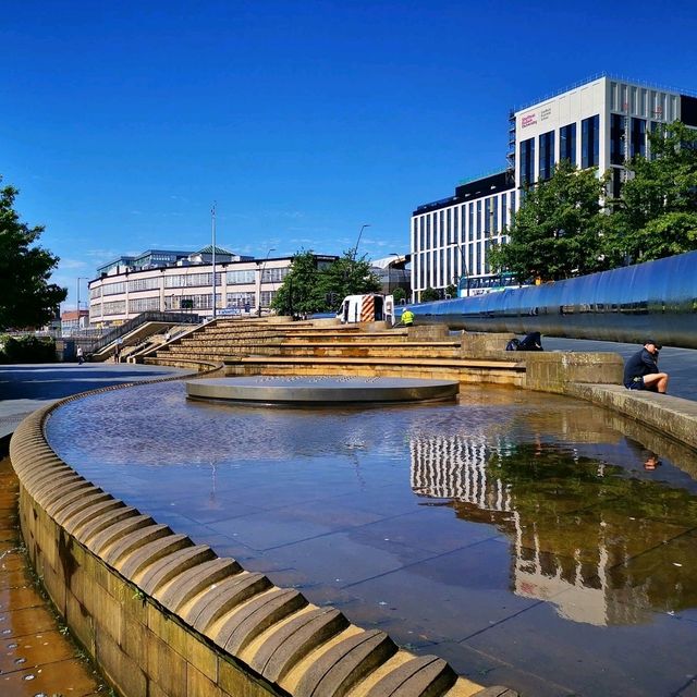 Sheffield City Walk: A Travel Diary