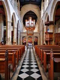 St Mary's Church: The Heart of Oxford's Spiritual and Academic Heritage