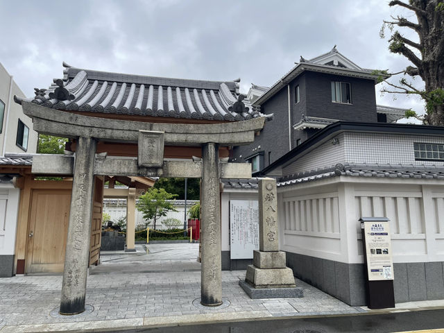 Hakata Old Town’s Waka Hachimangu shrine 