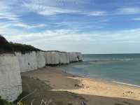 Sea, sand and Charles Dickens - Broadstairs day trip from London 