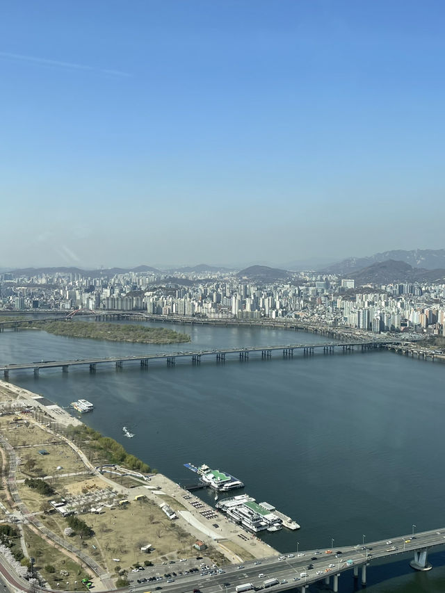🧭 낯선 듯 익숙한 서울, 그 하루의 풍경 🏙️