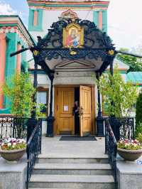 Church of St. Nicholas the Wonderworker in Khamovniki: Moscow’s Elegant Orthodox Sanctuary