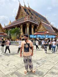Wat Phra Kaew – The Temple of the Emerald Buddha (Bangkok, Thailand) 