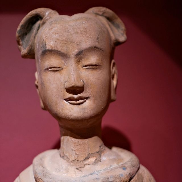 🏞️ Maijishan Grottoes Museum: Where Stone Meets Spirit