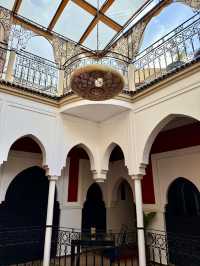 Between Tradition and Comfort