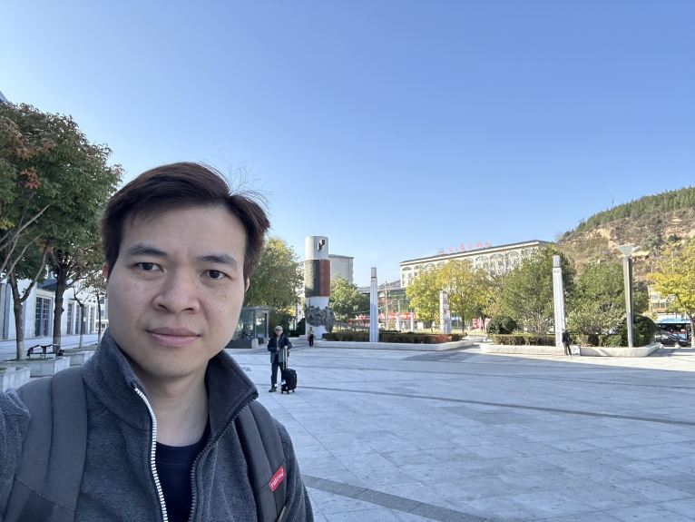 Follow Trip.com's recommendations and experience a customized tour of Yan'an.