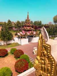 The international temples of Luoyang 