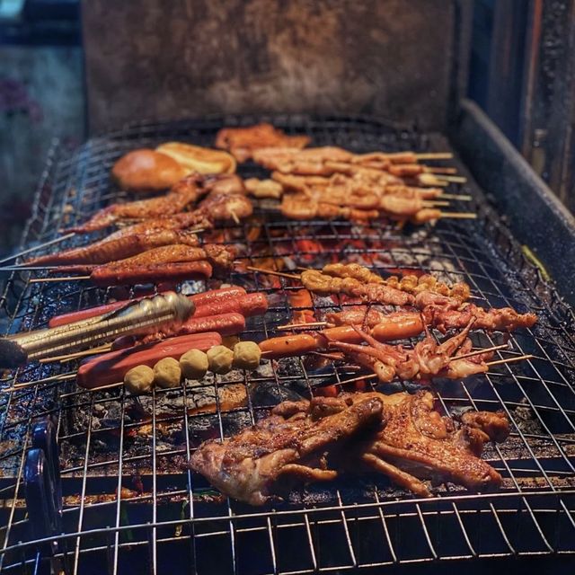 在黑沙中與bbq共度週末