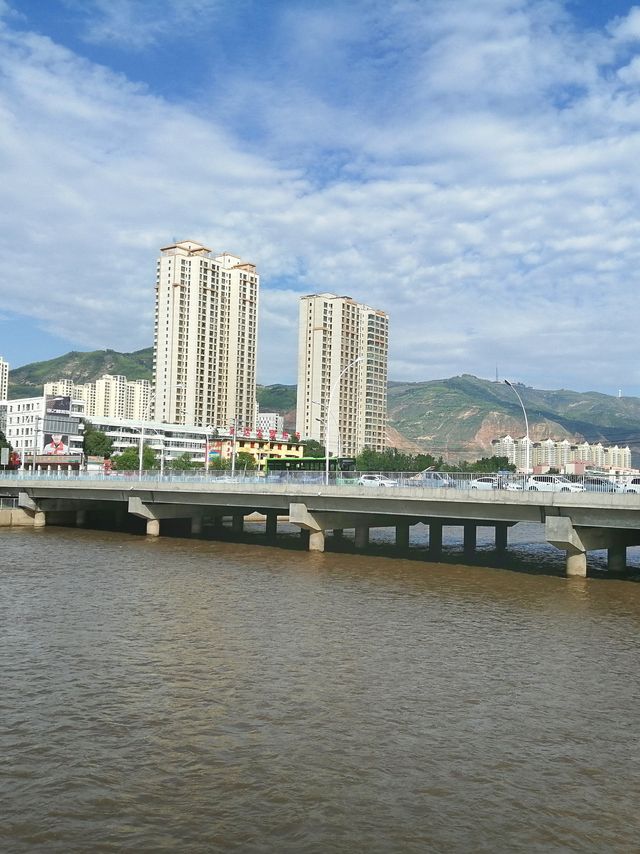 西寧母親河：湟水河風景很特別