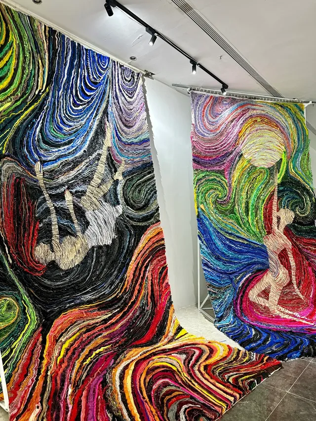 堪稱“黃島798”的黃盒子美術館，太美了