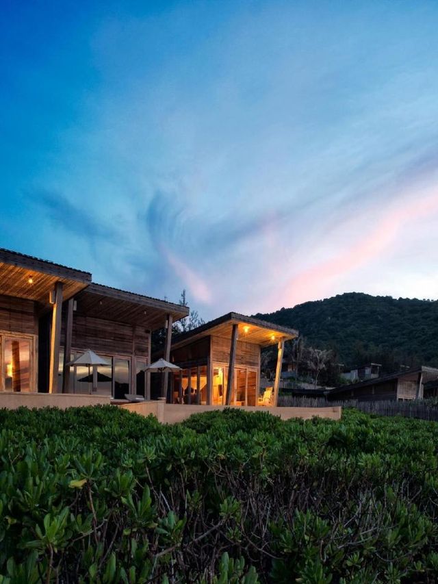 🌴 Con Dao's Coastal Gem: Six Senses Hideaway 🌊