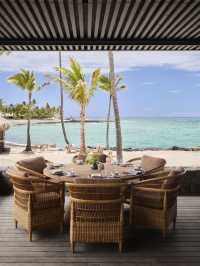 🌺 Hawaiian Hideaway: Kona Grand Resort's Luxe Rebirth 🌴