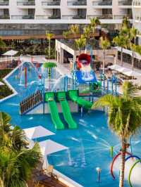 🌴 Cancun Bliss: Hilton's All-Inclusive Paradise 🍹