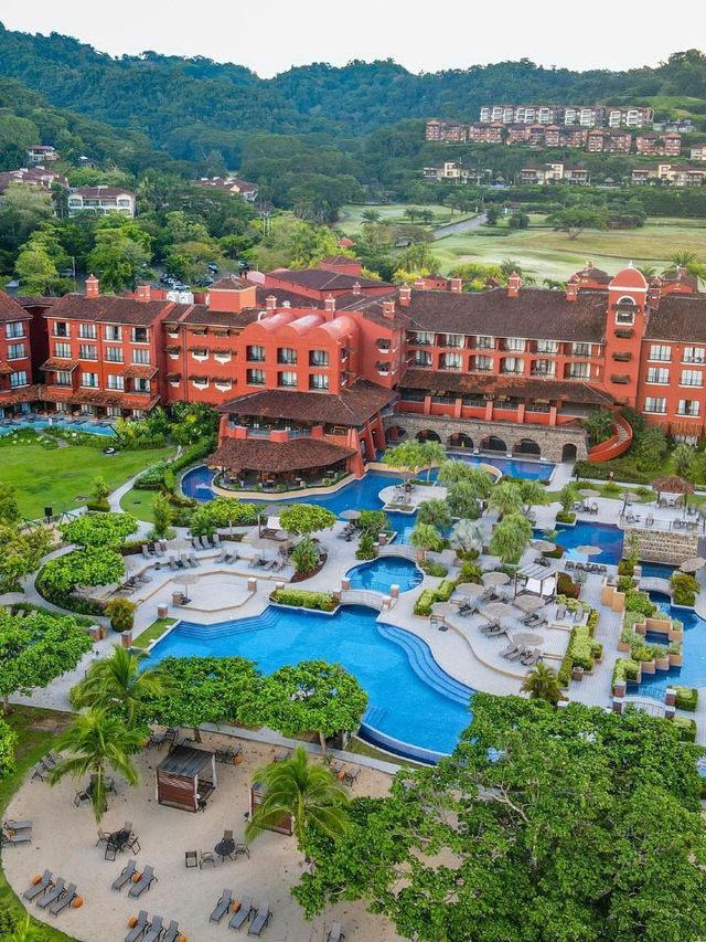 🌴🛏️ Puntarenas Paradise: Top Hotel Picks! 🏌️🌊