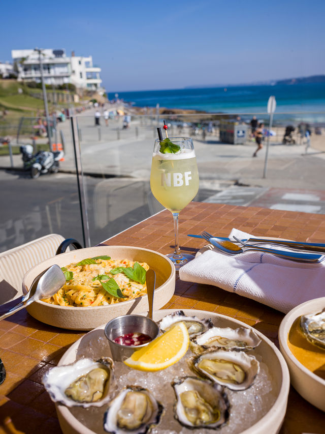 This Sydney coastal walk traverses six eastern beaches🏖️ in the region.