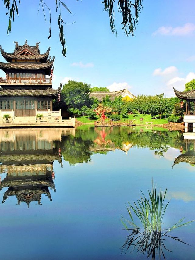 🌟 Enchanting Suzhou: Water Towns & Cultural Gems 🏮