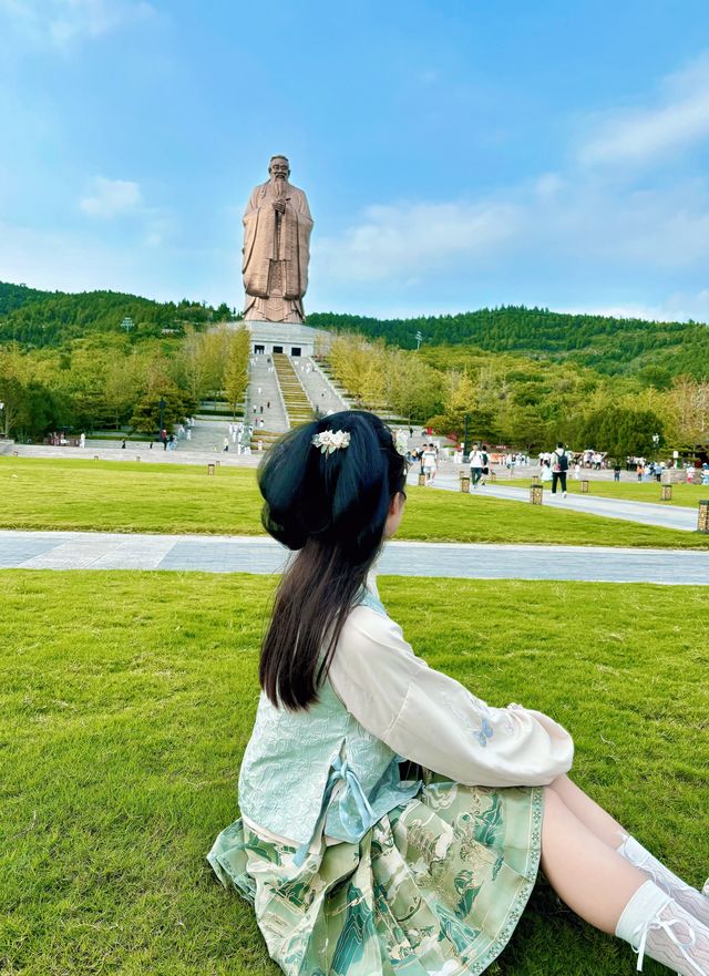 尼山聖境：千年文化與現代浪漫的邂逅。