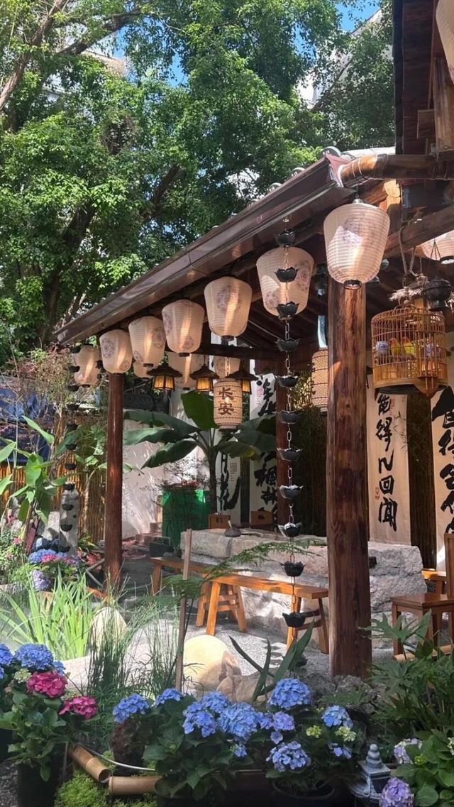 深圳首家一個震撼的地方。