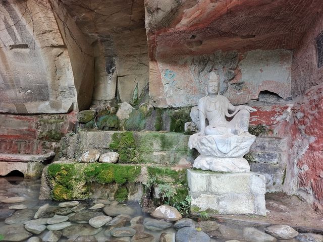 皇澤寺——女皇帝武則天祀廟。