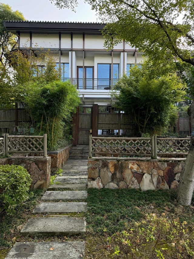 天目湖 WEI 酒店。