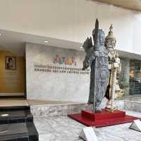 An Oasis Of Calm Among The Hustle & Bustle of Siam 