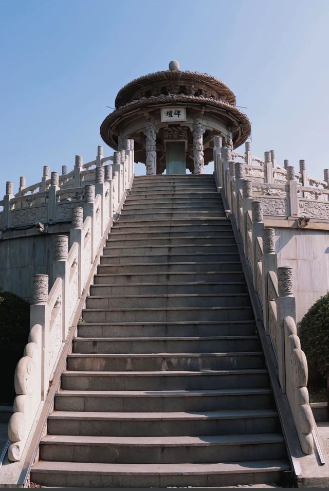 走進中國翰園，領略文化藝術的璀璨明珠。