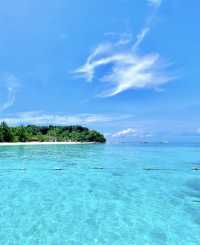 Originally, I thought Semporna was already beautiful, until I visited Redang Island...
