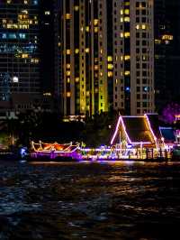 Your Complete Guide to a Chao Phraya River Night Cruise in Bangkok 🌃