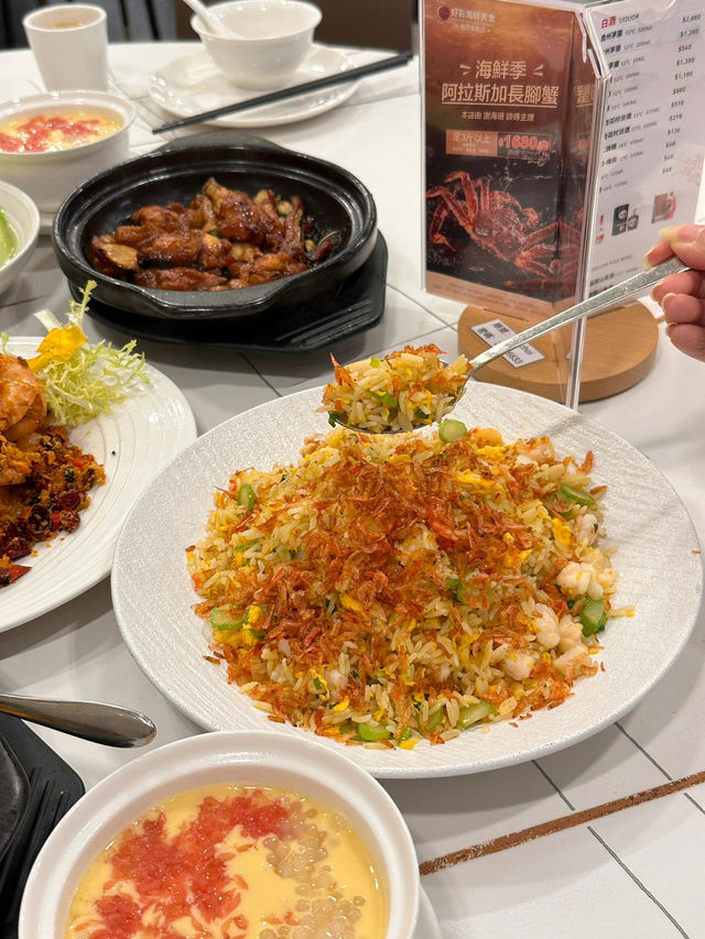 挖到寶了！澳門本地人帶路的老牌粵菜飯店🤩一口就被圈粉！