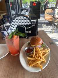 🌮🔥 Chili’s – Where Flavor Meets Vibes! 🔥🍔