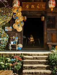 🌸 SPRING SECRET: Chongqing’s "90% DOWNHILL" Flower Path (Zero Sweat Guaranteed!)