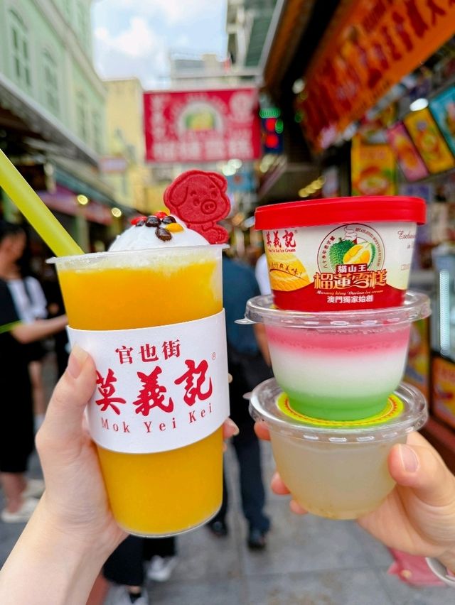 澳門氹仔必吃！90年傳承的莫義記，明星同款甜品盛宴 